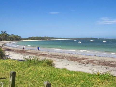 Blue Waters Cottage - 120m To Jervis Bay - Holiday Find 2
