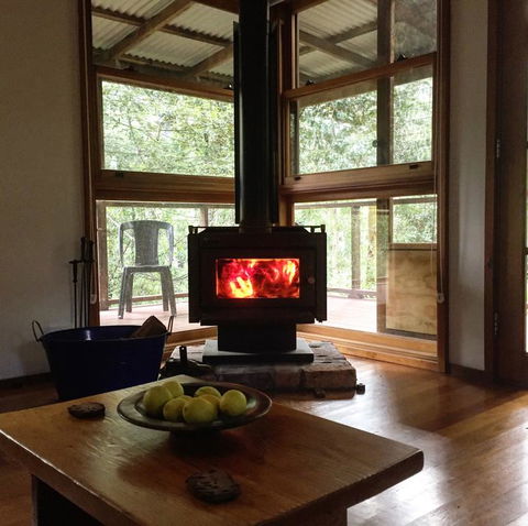 Bluegums Cabins - Holiday Find 1