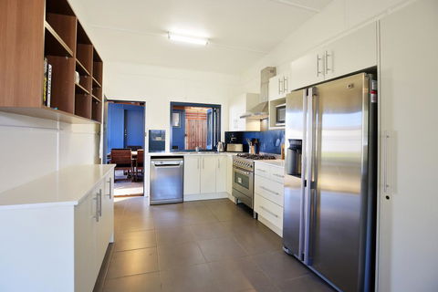 Bluetongue @ Culburra - Pet Friendly - 4 Mins To Beach - Holiday Find 3