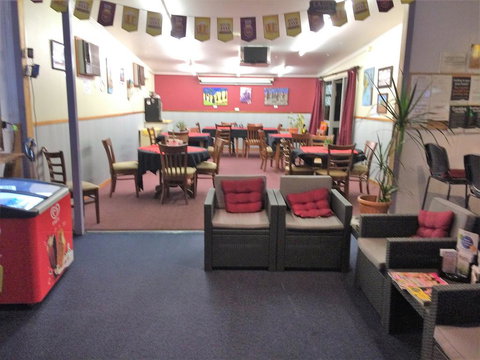 Bluff Hotel - Holiday Find 3