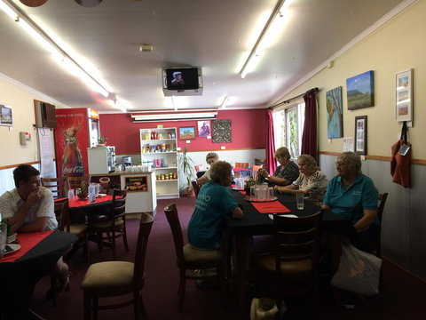 Bluff Hotel - Holiday Find 1