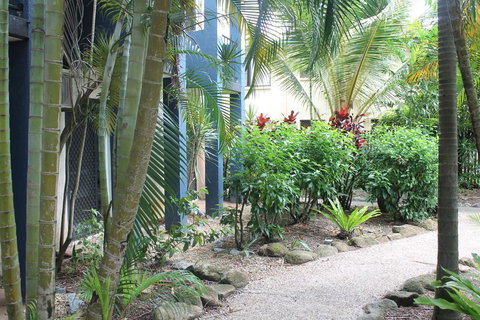 Bohemia Resort Cairns - Holiday Find 3