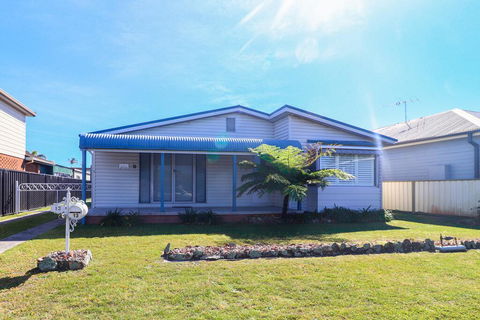 Boikon Beach House - Holiday Find 0
