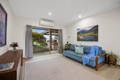 The Nook - Holiday Find 1