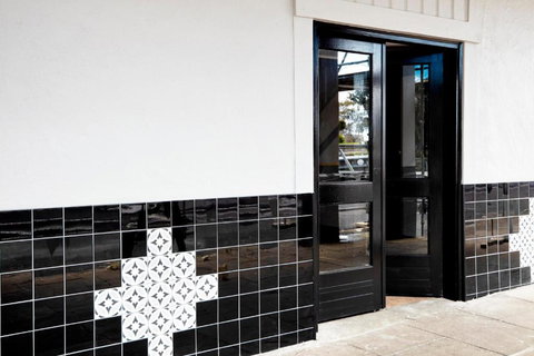 The Royal Hotel, Drouin - Holiday Find 3