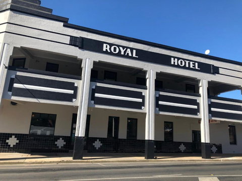 The Royal Hotel, Drouin - Holiday Find 1