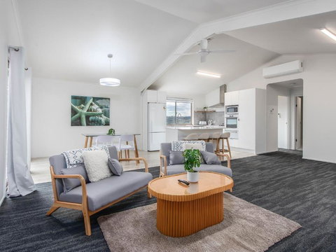 THE SHED - Tallebudgera Valley - Holiday Find 0