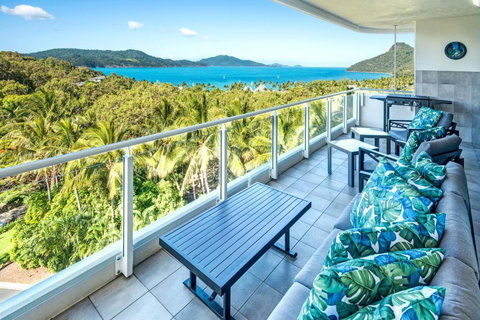 Yacht Harbour Tower 5 - Oceanviews, Buggy And Private Lift Access And Valet Service - Holiday Find 0