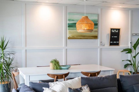 Yamba Views Angourie Views Apartment - Holiday Find 3