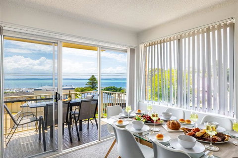 Yarramundi, 6,47 Magnus St - Unit In Nelson Bay With Stunning Water Views, Air Con, Wifi, Linen And Bed Making - Holiday Find 1