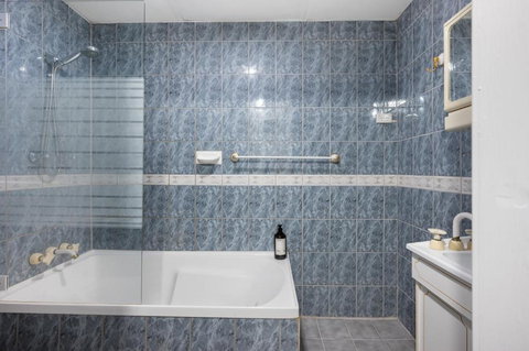 Your Ideal Escape On Hinemoa Street - Holiday Find 1