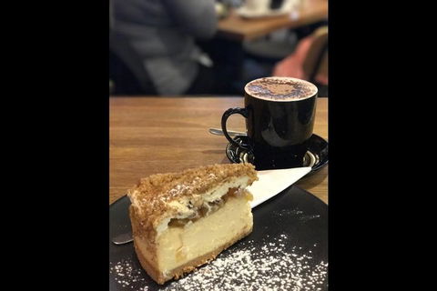 Adelaide City Highlights With Hahndorf And Mt. Lofty - Holiday Find 1