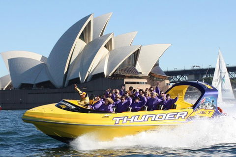 30-Minute Sydney Harbour Jet Boat Ride: Thunder Twist - Holiday Find 3