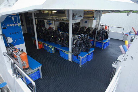 Silverswift Outer Great Barrier Reef Dive And Snorkel Cruise From Cairns - Holiday Find 0