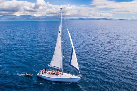 2 Night Small Group Whitsundays Sailing Adventure Aboard Mandrake - Holiday Find 3