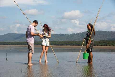 Daintree Dreaming Traditional Aboriginal Fishing From Cairns Or Port Douglas - Holiday Find 1