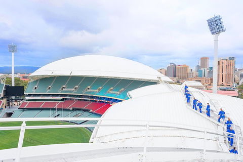 RoofClimb Adelaide Oval Experience - Holiday Find 4