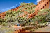 Full Uluru Base Walk at Sunrise Including breakfast