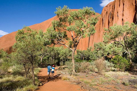Full Uluru Base Walk At Sunrise Including Breakfast - Holiday Find 0