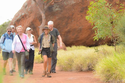 Full Uluru Base Walk At Sunrise Including Breakfast - Holiday Find 3