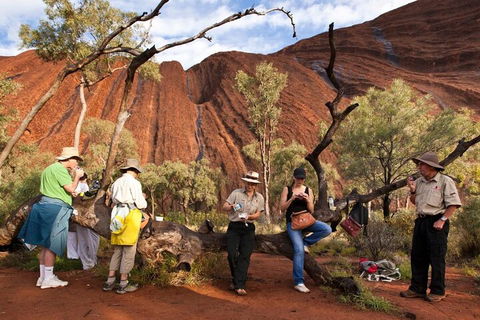 Full Uluru Base Walk At Sunrise Including Breakfast - Holiday Find 5