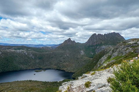 6 Day Trek The Cradle Mountain Overland Track - Holiday Find 2
