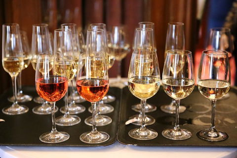 Yarra Valley Private Car Winery Tour And Chocolate.1-7 Passengers One Car Price - Holiday Find 3