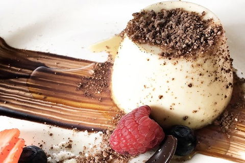 Deluxe Winery Tour To Tamborine Mountain, Includes Gourmet Two Course Lunch - Holiday Find 3