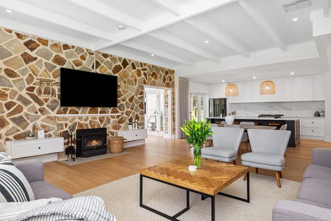 3 Days Adelaide Hills Wellness Escape - Holiday Find 1