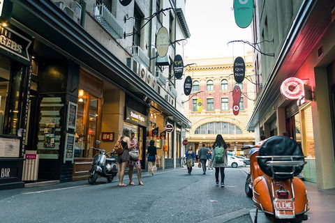 Melbourne Laneways And Waterways - Holiday Find 3
