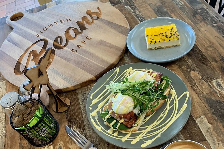 Cooks Hill NSW Holiday Find